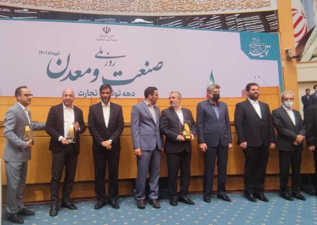 انتخاب پاکشوما به عنوان واحد برتر صنعتی کشور در سال 1401